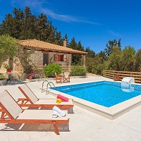 Private Pool Stone Villa - Liuba Houses - Vasilikos Villas in Zakynthos - Zante Villas Greece